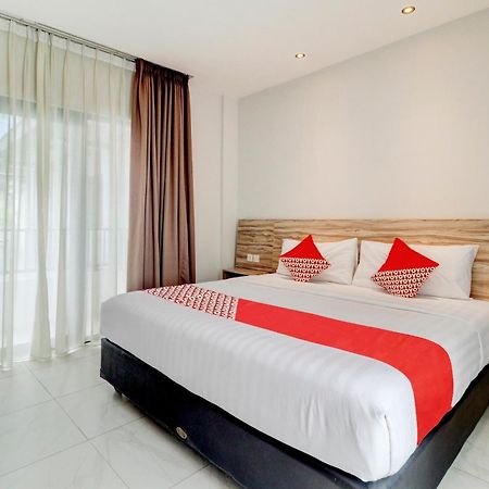 Collection O Cihampelas Near Ciwalk Formerly I Sleep Hotel Bandung Ngoại thất bức ảnh